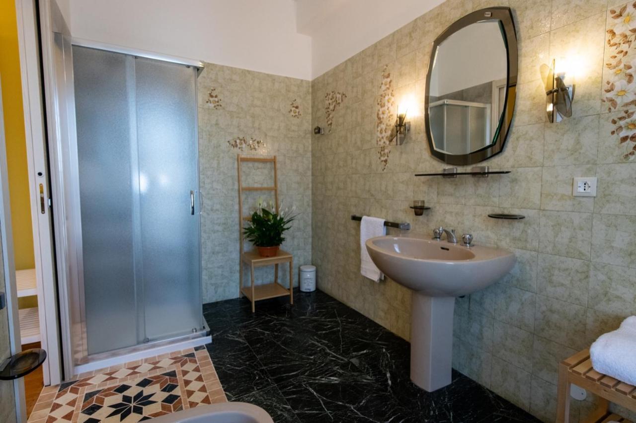 B&B Il Castagno Roccavione Luaran gambar